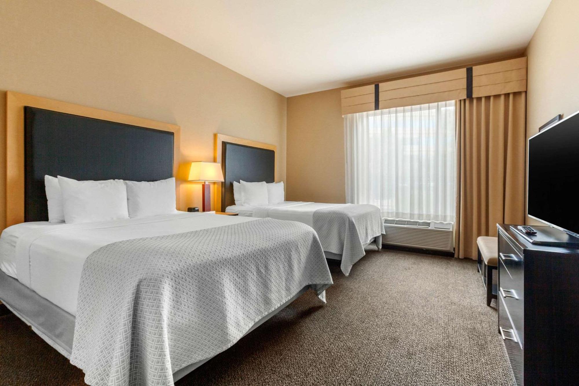 Cambria Hotel Denver International Airport Аврора Экстерьер фото