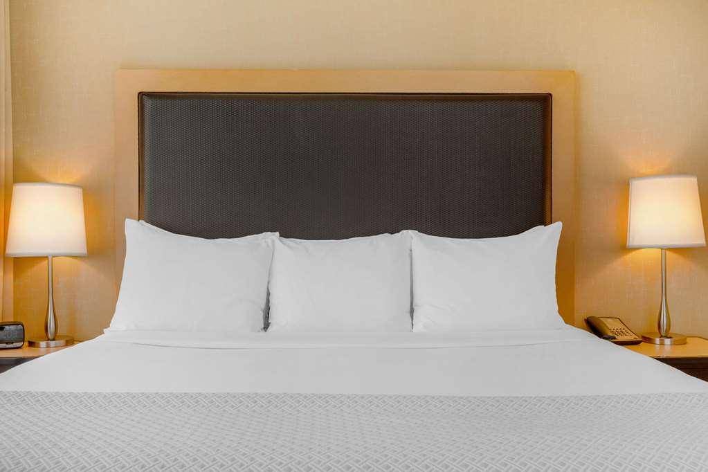 Cambria Hotel Denver International Airport Аврора Номер фото